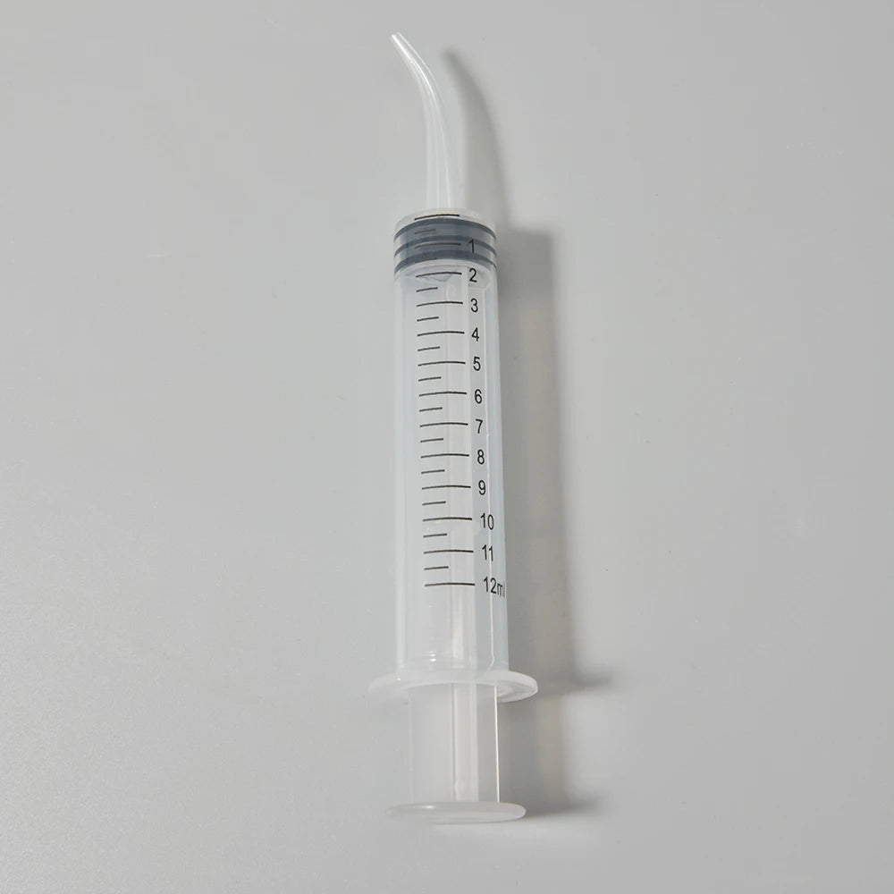 12ml Pet Feeding Syringe Curved Mouth Syringe Small Animal Liquid Syringe Feeding Device Supplies