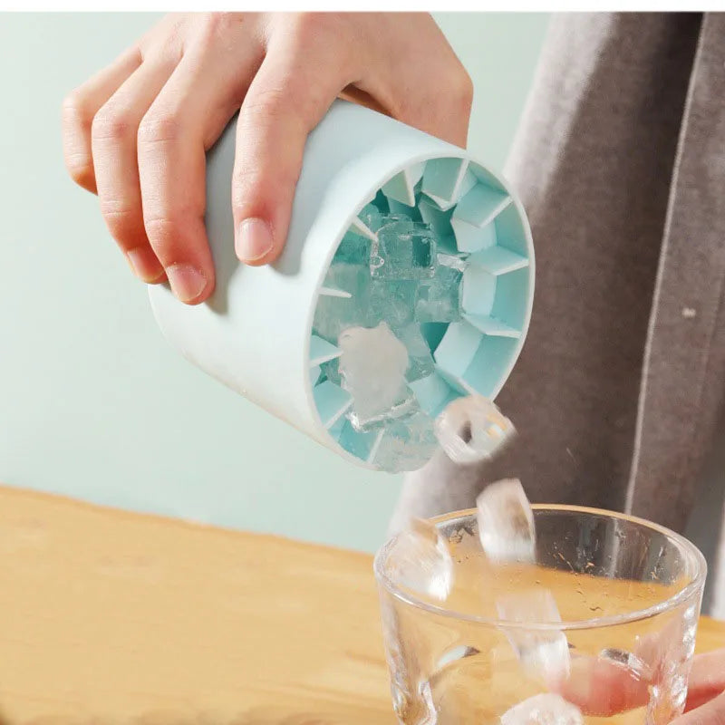 Round Silicone Ice Cube Mold – Compact, Creative & Refreshing