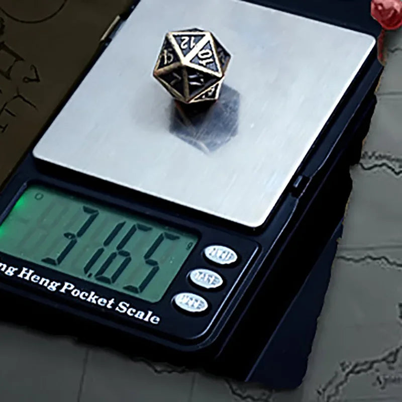 1 Piece Funny Kirsite Metal Dice Standard 20/4 Sided Decider Board Game Acessorios