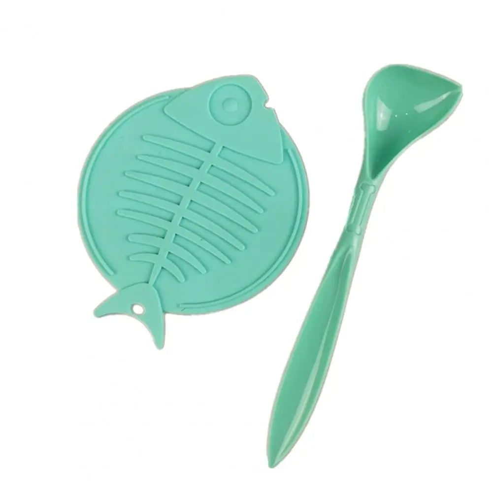 Silicone Pet Can Lid with Spoon Cat Can Cover Fresh-keeping for Dog Wet Food Storage Topper for 3/5 /5.1/5.5/13/13.2 Oz Cans