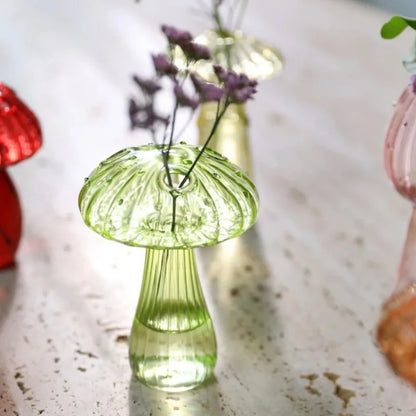 Transparent Mushroom Glass Vase Aromatherapy Bottle Home Small Vase Hydroponic Flower Pot Simple Table Decoration Home Decor