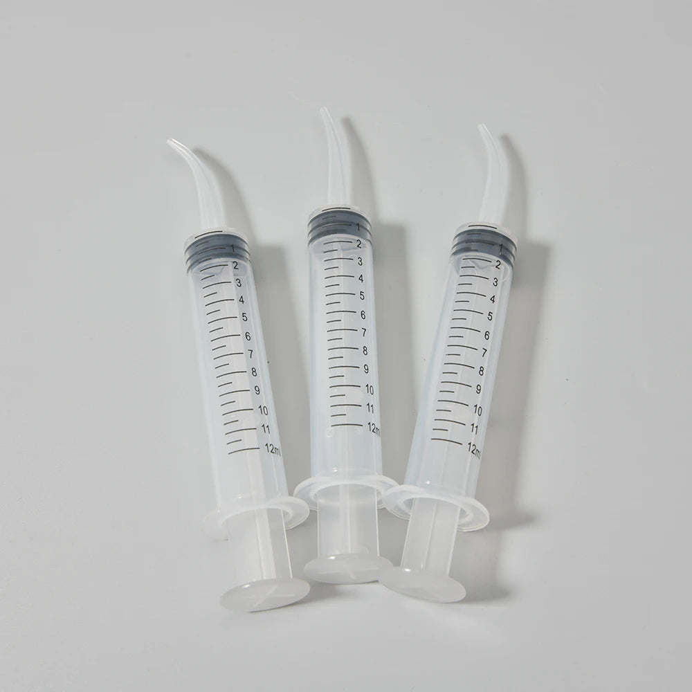 12ml Pet Feeding Syringe Curved Mouth Syringe Small Animal Liquid Syringe Feeding Device Supplies