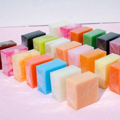 100g Moisturizing Handmade Bamboo Charcoal Soap with Essential Oils – Rich Lather, Deep Cleansing & Hydrating