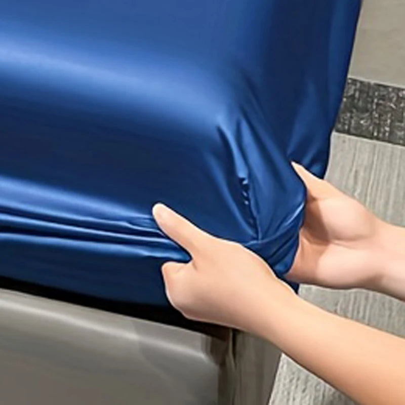 1 Simple Modern Satin Solid Color Fitted Sheet, Solid Color Ice Silk Bedspread For Bedroom, Bedding (Excluding Pillowcases)