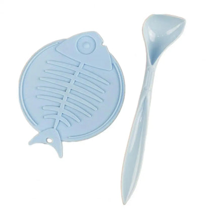 Silicone Pet Can Lid with Spoon Cat Can Cover Fresh-keeping for Dog Wet Food Storage Topper for 3/5 /5.1/5.5/13/13.2 Oz Cans